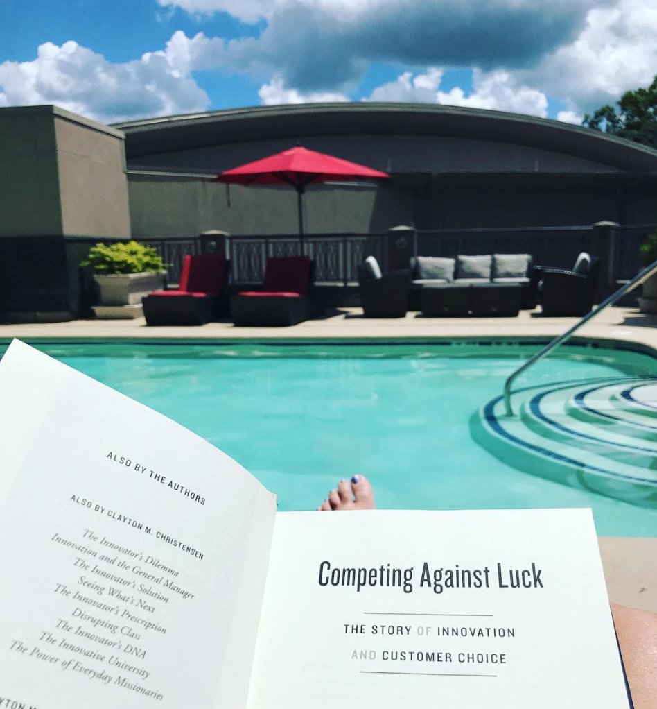 ICBuckhead's tweet photo. Fiction or nonfiction, we think relaxing poolside with a good book is the perfect way to spend a Sunday afternoon in the capital of the South. (📷: vecuesta) #atlanta #poolday https://t.co/RvqL58s2PI