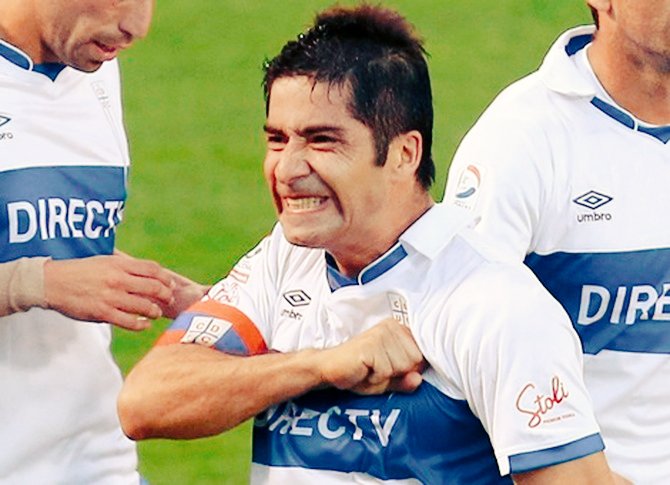 JP__CL's tweet photo. Muchas gracias por ser cruzado, capitán ❤️ #LosCruzados https://t.co/60jh4OK5un