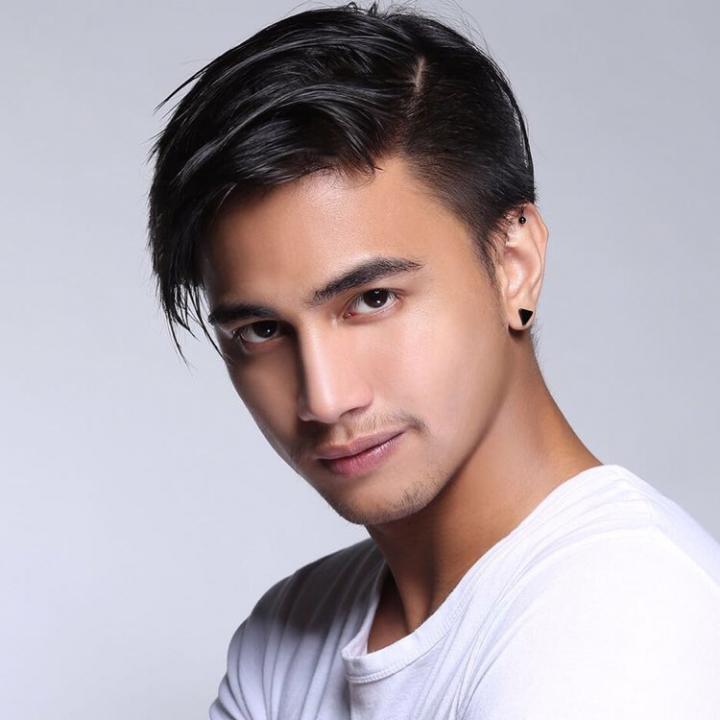 ayo pergi bersamaku > Masih bersama bangbel on #BIGOLIVE bigo.tv/sid/2109451062…