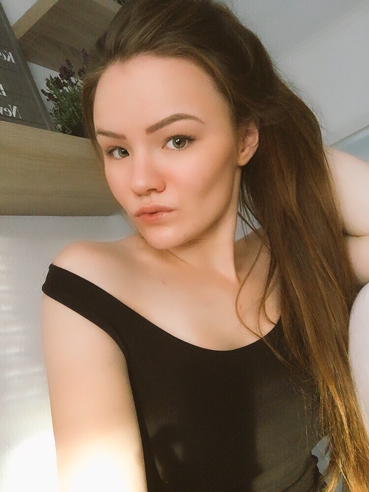 LadyLuisaG's tweet photo. Ich hoffe, dass du jedes Mal wenn du dein Konto im Minus siehst, an mich denkst mein #zahlsklave!
#findom @rtswine @tonybobo3 @RTP1G @richpaypig @RTPork @RTfindomfeet @find0m @rtfindom @RTFindomPromo @SlaveSilly #dominatrix #payslave #geldherrin #manipulatrix #rtgame #ceo #slave https://t.co/8h11xFAqb0