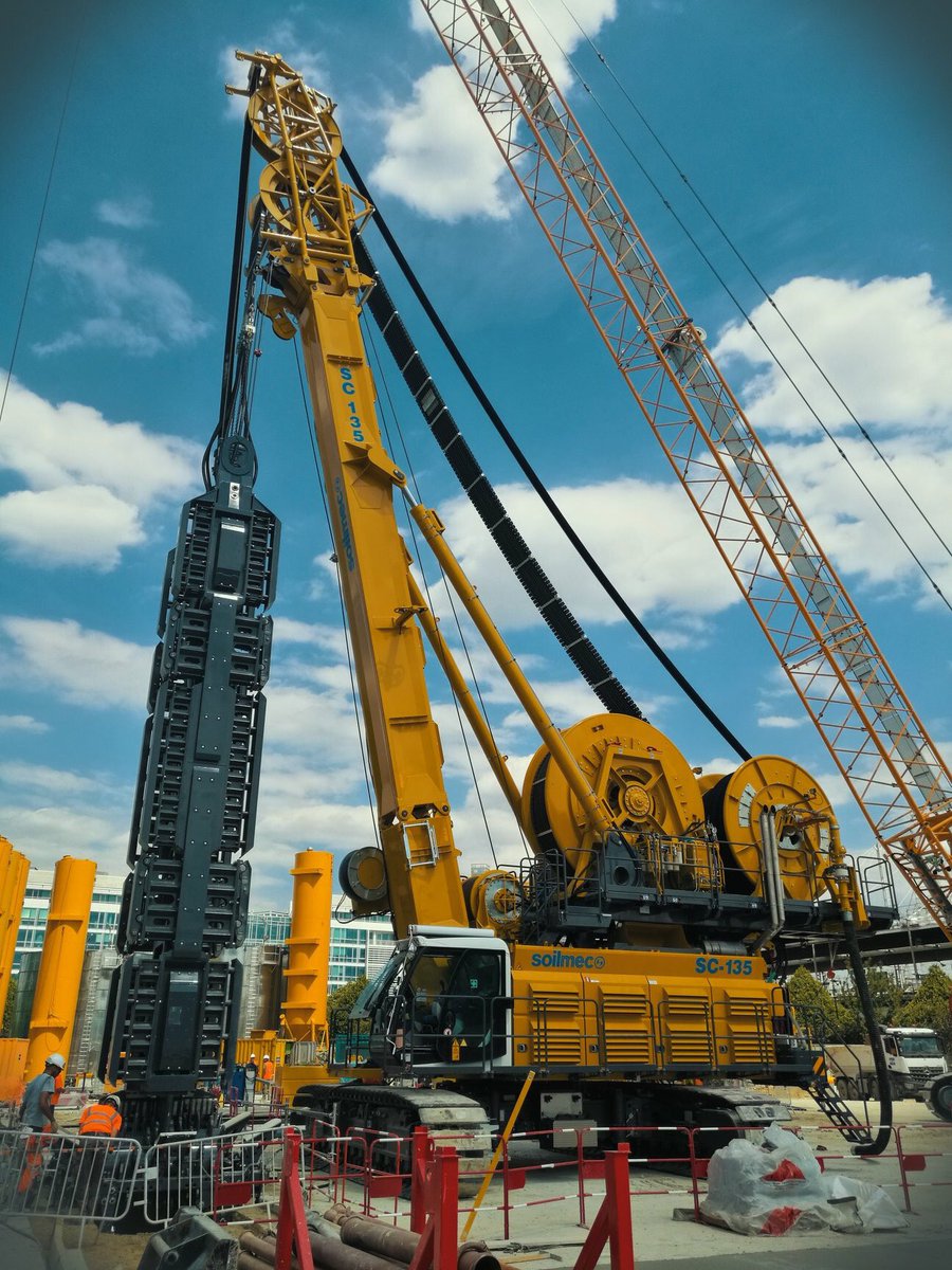 ErkeGroup's tweet photo. #SC135 #hydromill #erke #erkegroup #erkeservis #işintemelindebizvarız #soilmec #sondaj #ankraj #minikazık #boredpile #diaphragmwall #diaframduvar
#foundationtechnology #jetgrouting #turbomix #frezer #soilmixing #deepmixing #drilling #construction #drillingrig #parismetro https://t.co/TGIlat0RXK