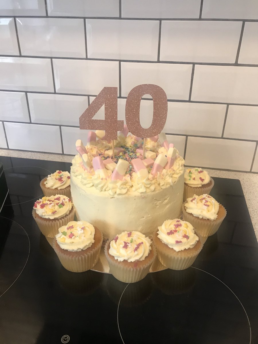 bethsbakes's tweet photo. Birthday cakes for my aunts birthday bbq I enjoyed making this one using mascarpone cream icing and @shirebakery sprinkles 🎂🍰 https://t.co/RQiPNmBgbE