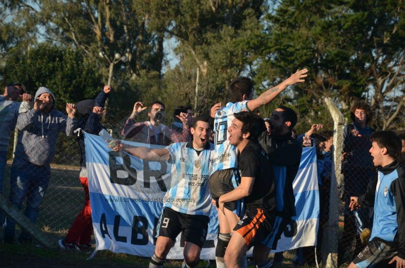 SIN ATLÉTICO FLORIDA SE JUEGA PARCIALMENTE LA CUARTA FECHA DEL "APERTURA 2018" DE LA LIGA MAYOR. 
luchadoresdeltejido.com.uy/sitio/sin-atle…