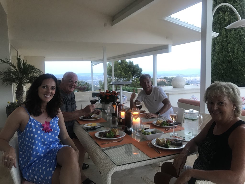 targetvets's tweet photo. Happy dinners, but Scottish Wagyu is the best without a doubt! @HighlandWagyu @ChapmanMartine @hughstewart1957 https://t.co/h9ny4KPGdq