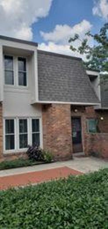 ahbuchner's tweet photo. Do you know someone looking for a great #property in #UpperArlington?   #realestate https://t.co/pgkhSQt3Jh https://t.co/46ZTEILVKg
