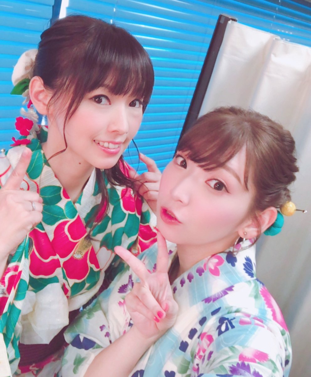 Mari_navi's tweet photo. 相方と→からの「ワレもワレもー！」と入って来てくれた颯水。

フレッシュチームが素敵なIT革命の〝事故〝紹介を作ってくれました。
「It's IT革命！」 https://t.co/Sz3iTdKg67
