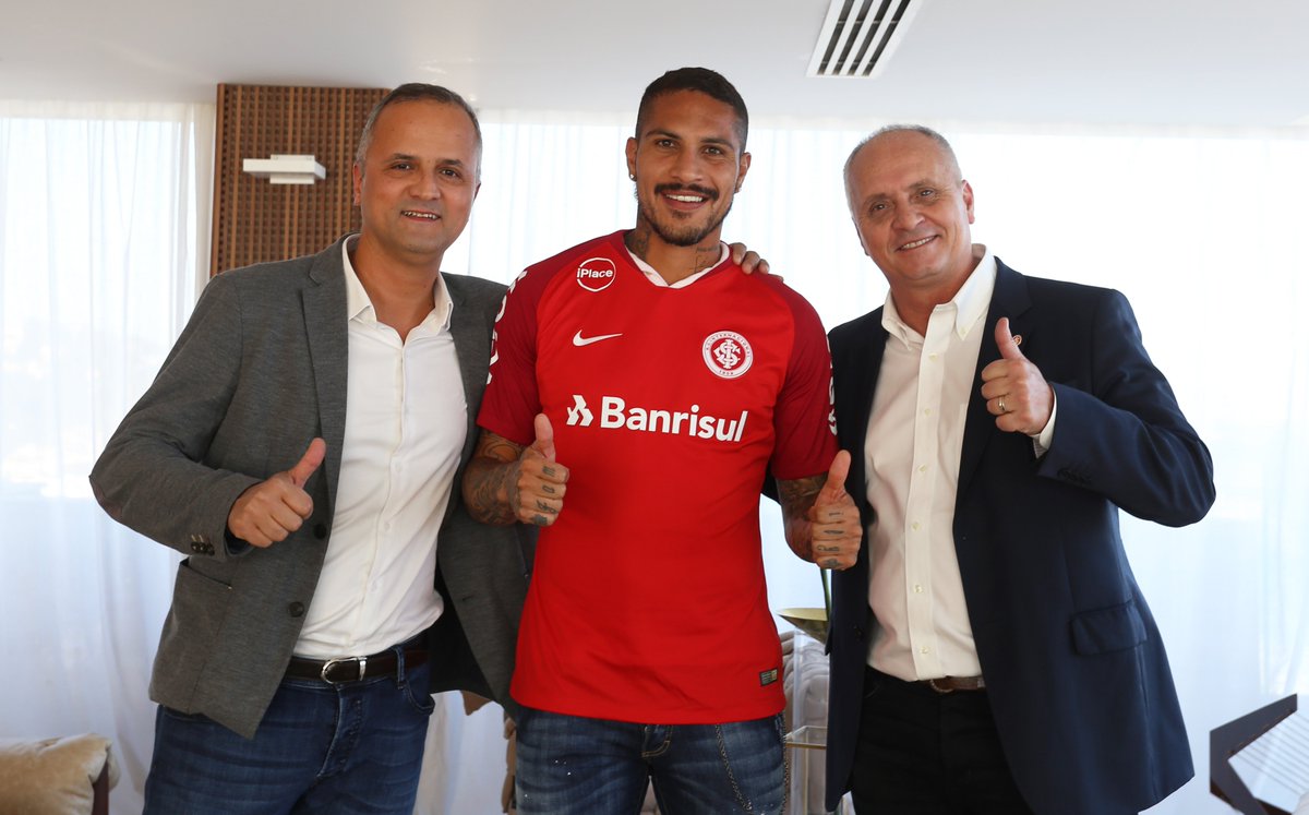 SCInternacional's tweet photo. Seja bem-vindo, #GuerreroColorado! 🇵🇪

Inter contrata atacante Paolo Guerrero > https://t.co/PMpDI1Ek5E #VamoInter #FeitosDePaixão #PapaiÉoMaior https://t.co/9IoIAIVLmX
