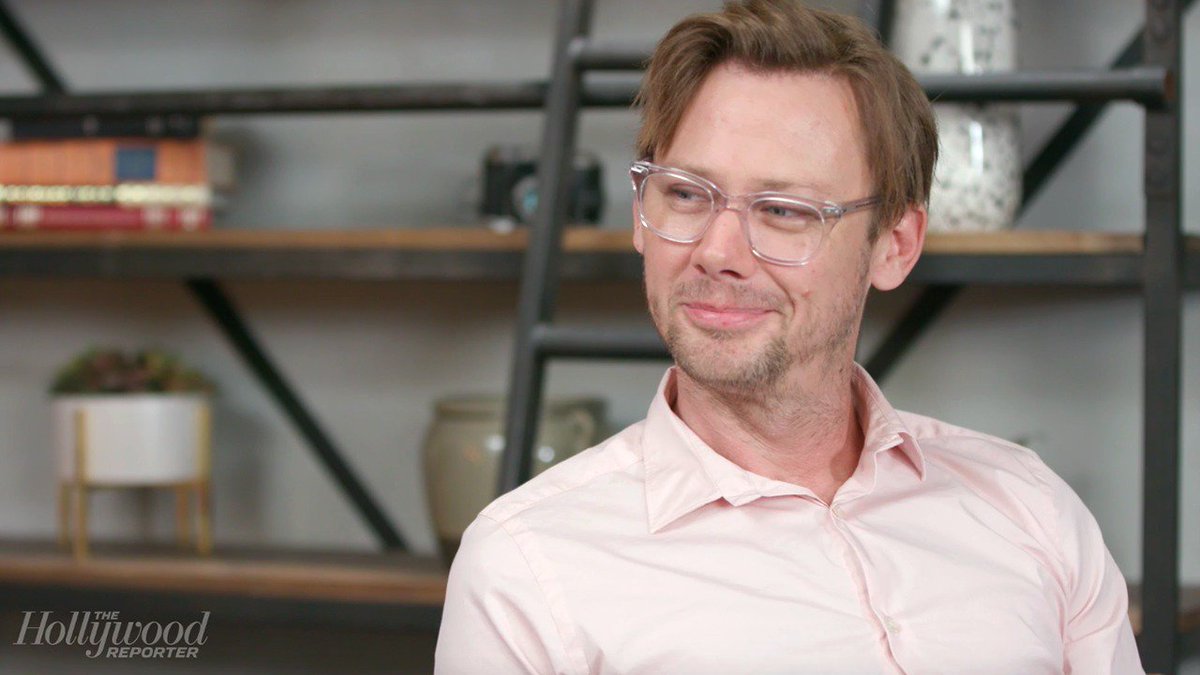 #Westworld star @jimmisimpson talks Emmy nomination, working with "idol" Ed Harris thr.cm/VT4t0o https://t.co/FvnLVggHWw