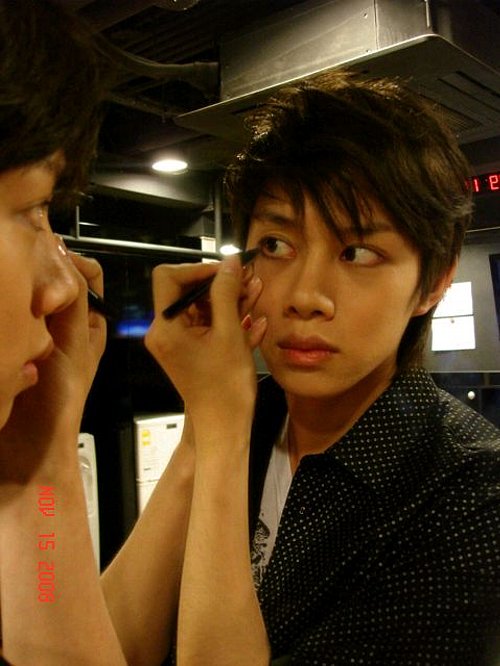 cursed heechul on Twitter: