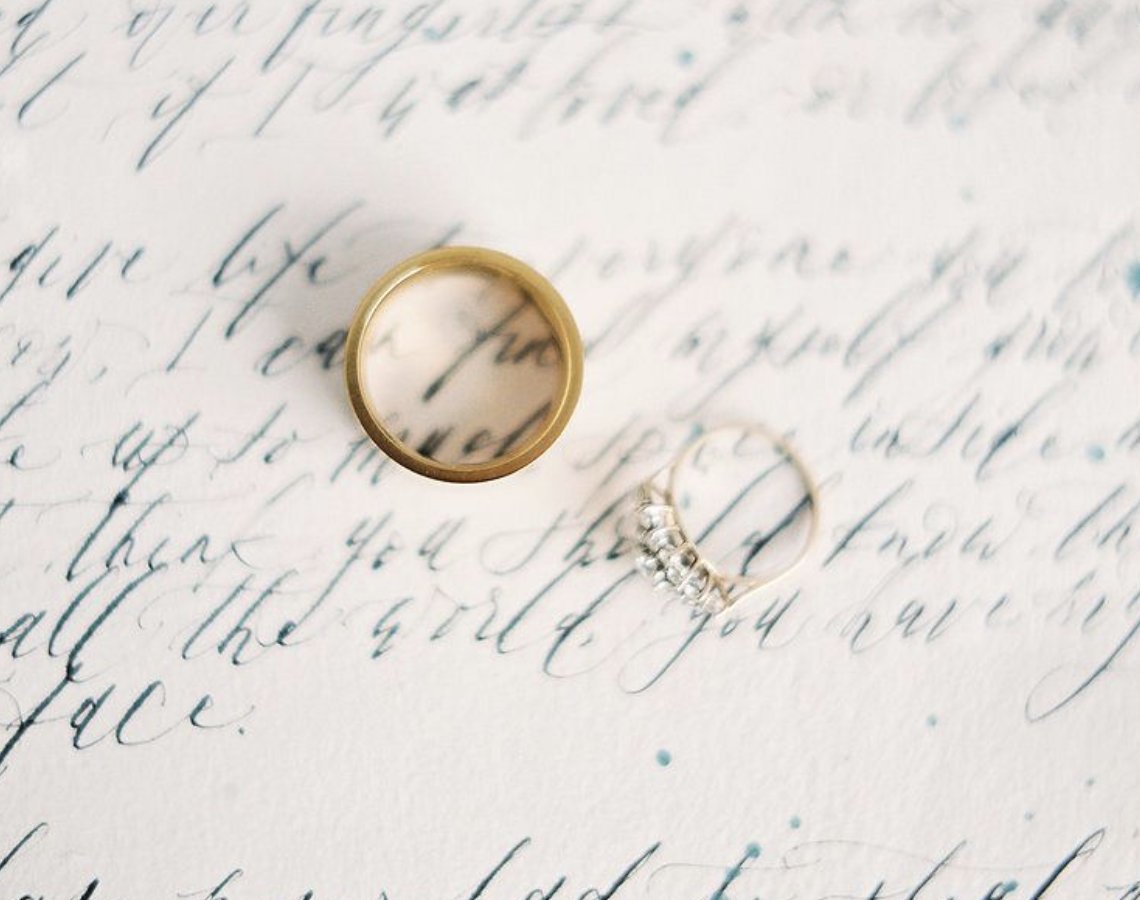 These hues of blue would be stunning here at CWF! "Deep Blue Elegant Manor Wedding Style" from <a href="/weddingsparrow/">Wedding Sparrow blog</a> ow.ly/HiXN30ll9h1 #weddinginspiration