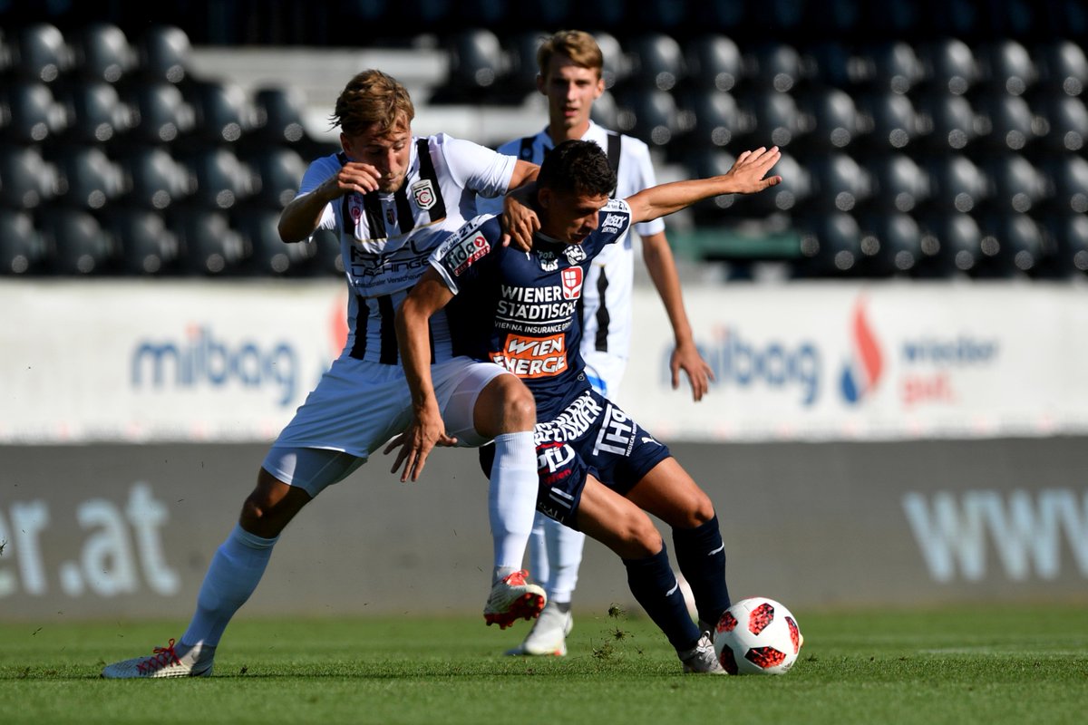 FACWien's tweet photo. #Halbzeitpause in Pasching 🕟 Bei über 30 Grad steht es nach 45 Minuten 1:1 ⚽️ Andrej #Todoroski trifft sehenswert per Freistoß zum verdienten Ausgleich kurz vor der Pause 💪💙 #FAC #Wirfürden21 #JUNFAC https://t.co/S12A3ljafS