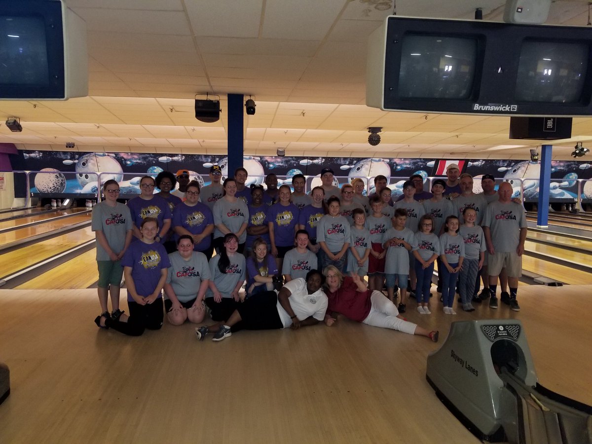 richards_gene's tweet photo. Bowling teams at canusa games in Hamilton, Canada this year. https://t.co/2wosGavzDk