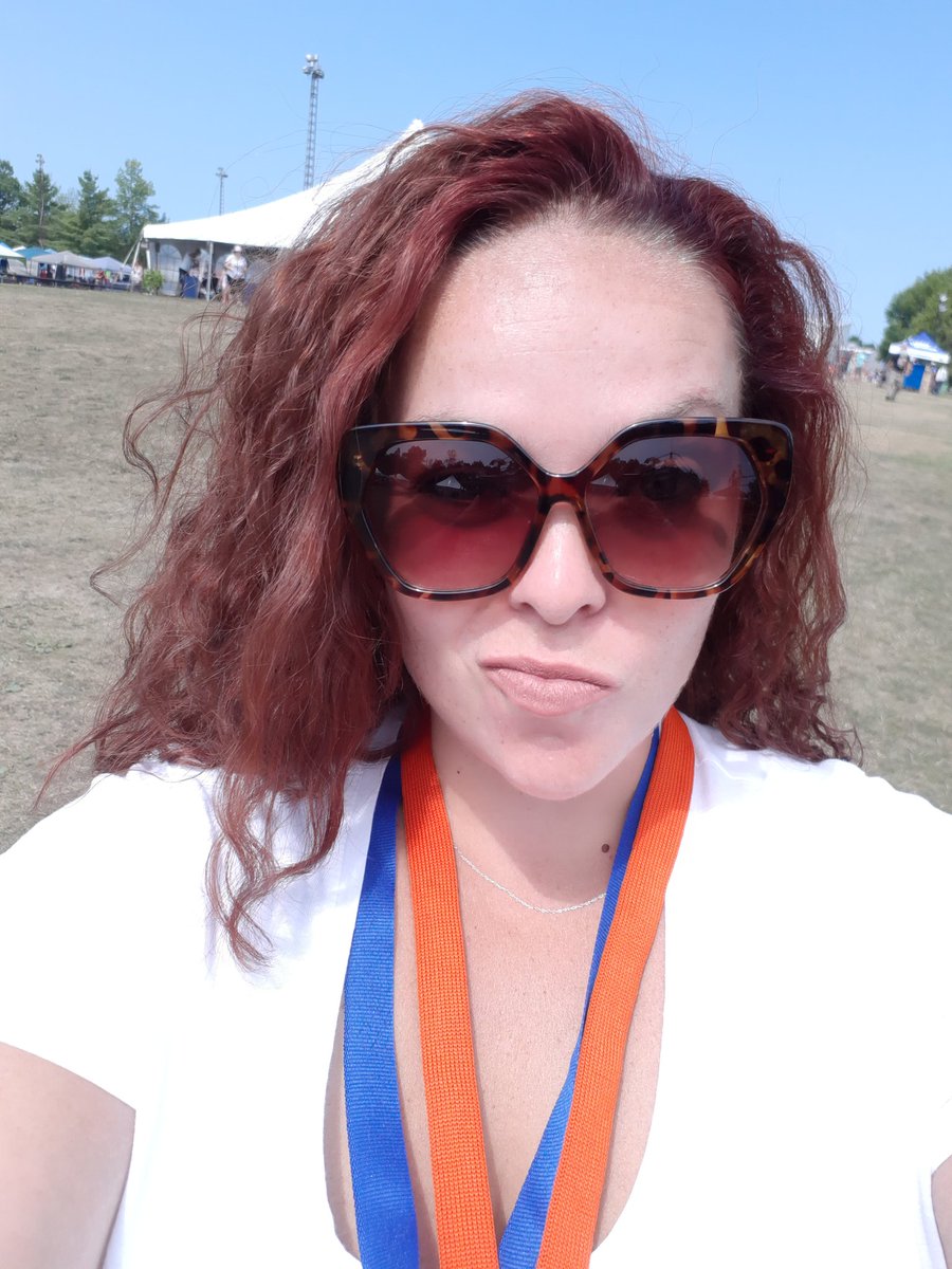 Quote of the day from <a href="/RebeccasNest/">Rebecca Shaw</a> : "I was trying to find you but couldn't see your hair!" how do you miss this?!