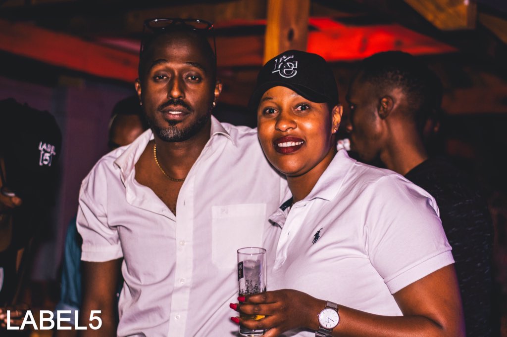 StsDrinks's tweet photo. ⭐ Last Friday night was incredible at @CocobeanKgl ! Enjoying @Infinity_the1 & DJ MBTIOUS on the mix with a bottle of LABEL 5 ! 🥃
#Cocobean #LABEL5Moments #DjMbtious #DjInfinity https://t.co/aRg0bkI5IP