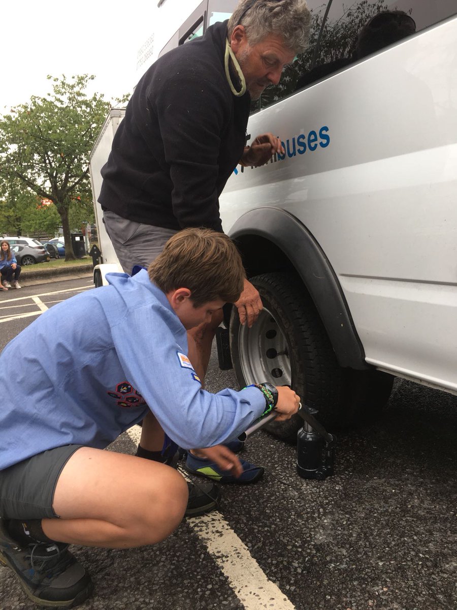 After a wheel change at the services, minibus is back on the move. Please can all parents meet at 6pm at the scout hut to unload the truck.