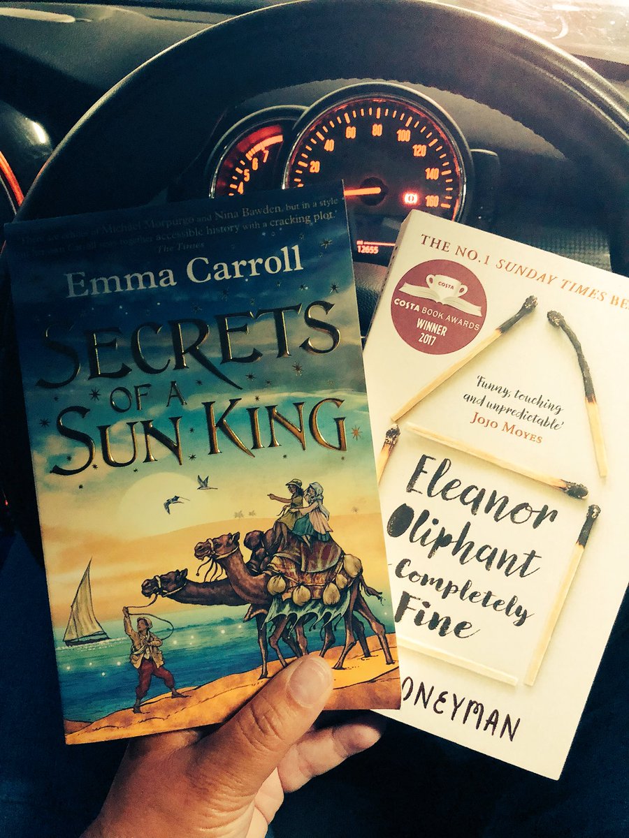 Emk82K's tweet photo. When you go shopping for tea and accidentally pick up books on your wish list 🙈🙈🙈 #pleasantstreaders #sundaynightsorted #reading https://t.co/dCzTtjQTxM