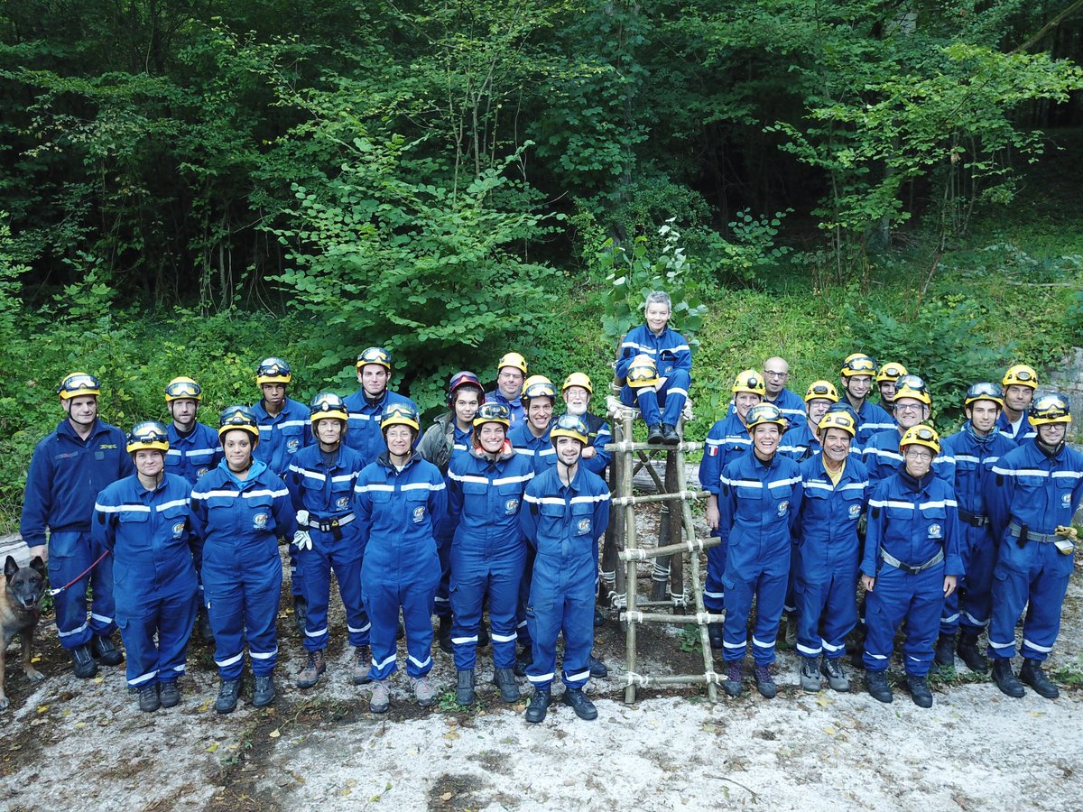 Un stage se termine, la famille s'agrandit. Merci à tous pour l'investissement porté in fine à destination des populations sinistrées
