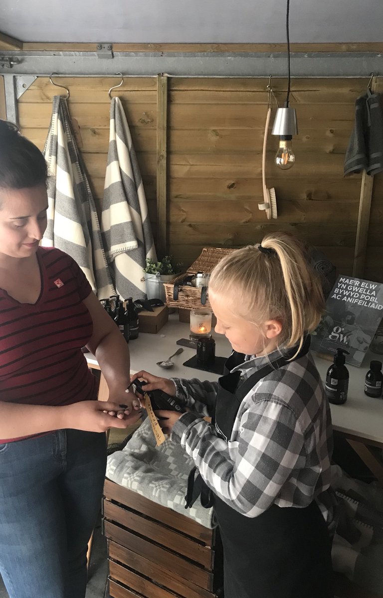 Big thankyou to our #youngcreatives on #InternationalYouthDay for all their help @eisteddfod and for sharing the #Goodwashco story on @BBCRadioCymru with @sionmun #futuregenerations @eisteddfod Diolch! We believe in giving young people chances 🌱