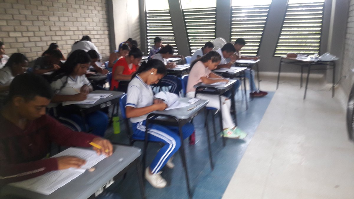 LuzStella0105's tweet photo. La I.E. La unión por primera vez sede de Pruebas Saber 11 Icfes. Estamos avanzando.
@SEMLORICA1 @ayaz_yack
@CalaoJulio 
@urueta1981
@fainrase https://t.co/H3Roa2xgmq