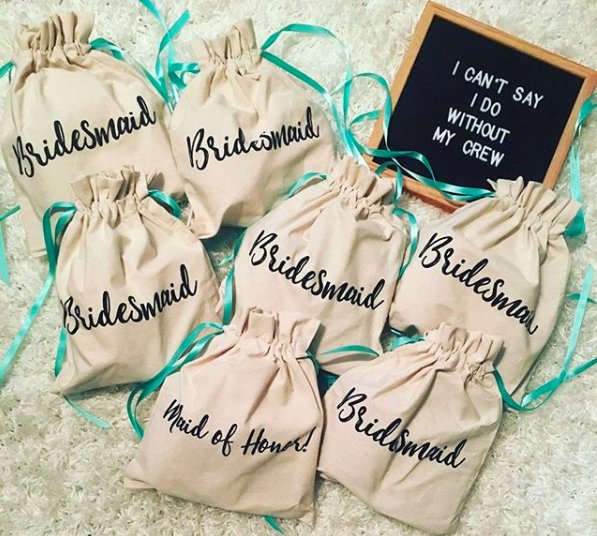 sendribbongifts's tweet photo. I can't say I do without you #Bridesmaids #bridesmaidgift featured in @theknot available at @ https://t.co/c1Bt1ddkET https://t.co/6tj4VBH7p7