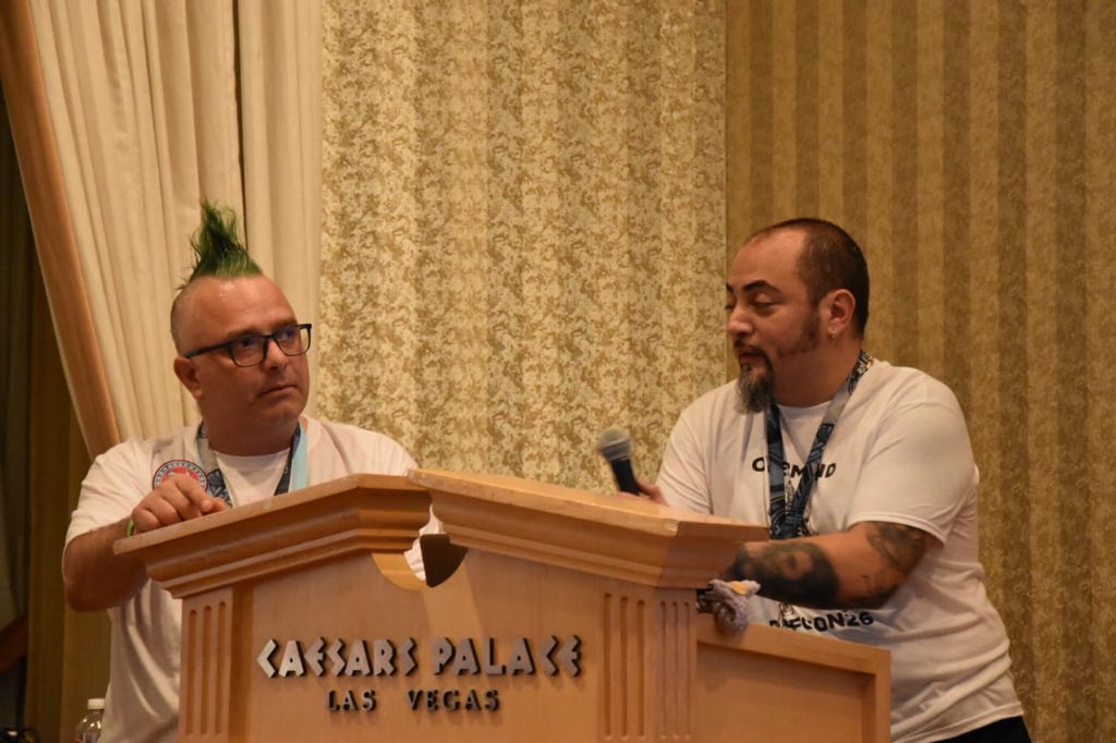 gbergel's tweet image. “#Biohacking the #Disabilty” yesterday in @DC_BHV with @rodrigoquevedos 🇨🇱💪🏼🎉#DEFCON26