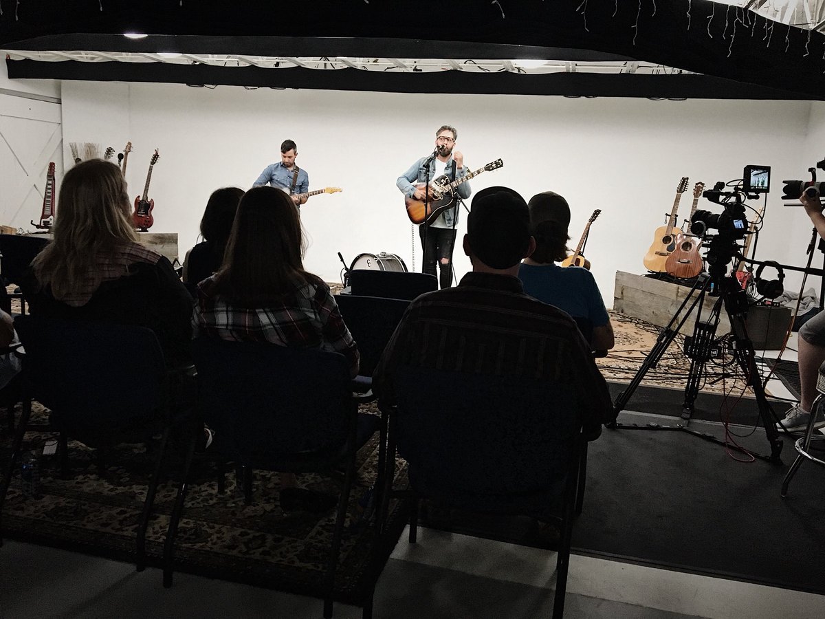 wwsessions's tweet photo. Speaking of amazing, @trapkitmusic was out of sight yesterday!  

#trapkit #sodak #southdakotamusic #whitewallsessions #livemusic #laststopcdshop #behindthescenes #tvshow #podcast #webcast #season6 #music #indie #folk #gibson #pedalsteel #hifromsd #siouxfalls  #livemusicisbetter https://t.co/dgCdHUWikD