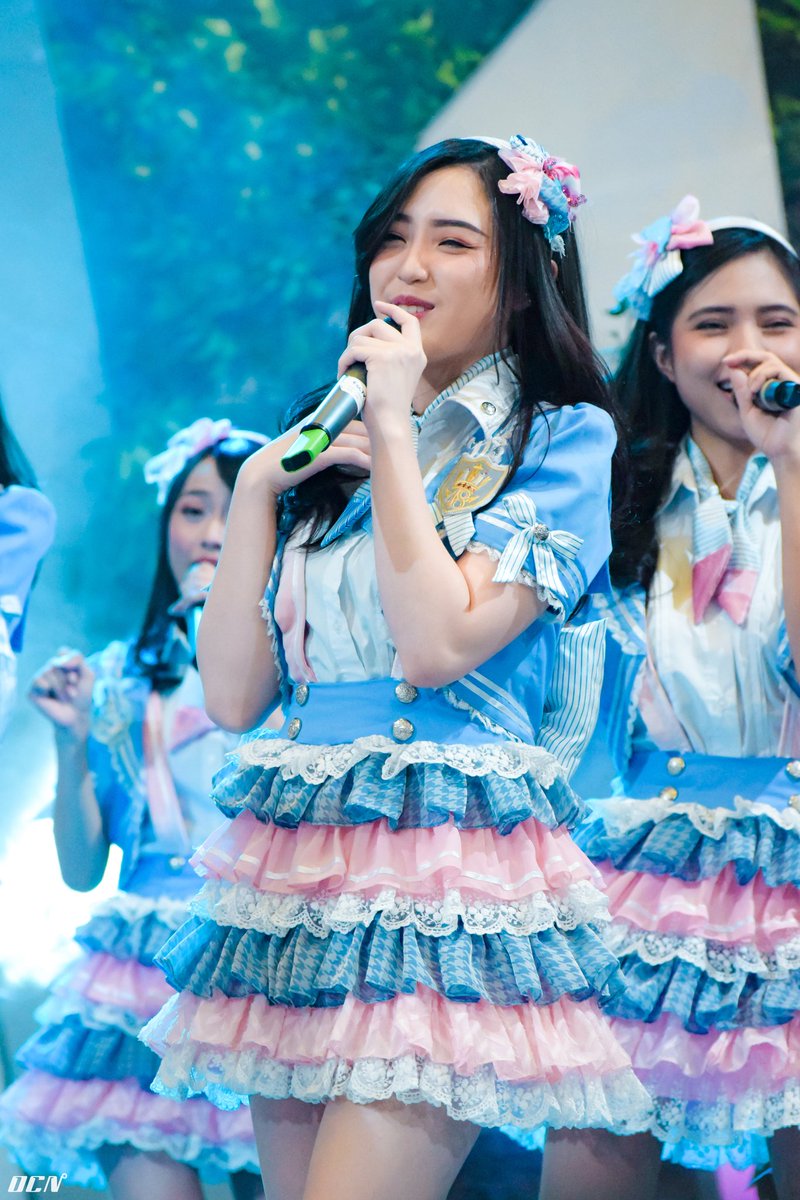 Otsukaresama @Naomi_JKT48

Thanks for coming back :))