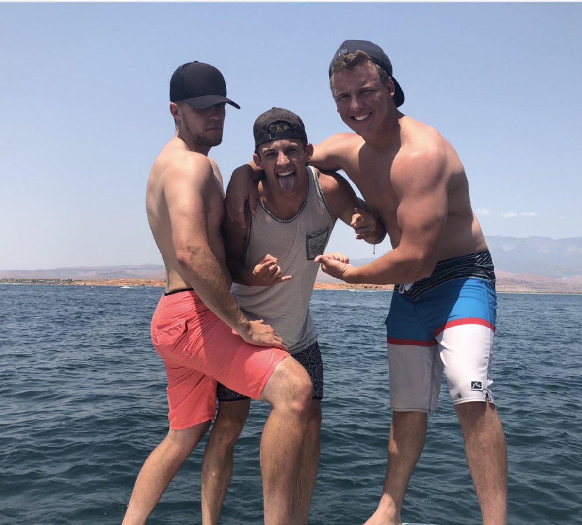 SmithDallen's tweet photo. Saturday’s are for the boys https://t.co/xPd6pEzmuo