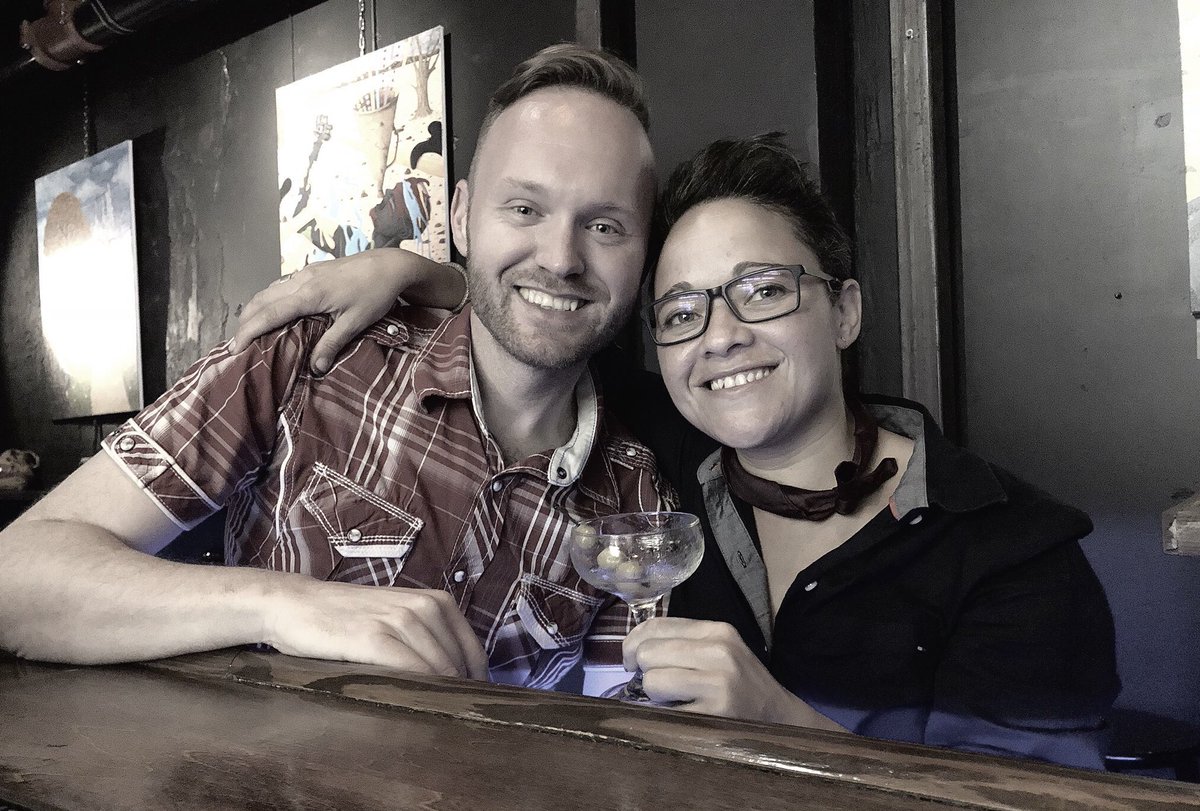 What a phenomenal man .. looks like I’ll be spending more time in Vegas visiting him!! #BusinessOwner #pdxsantebar #studentoflaw #loveroflife #present #appreciative #silverfox #vryunq