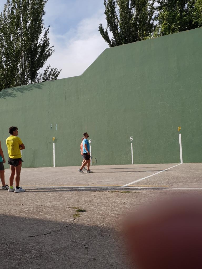 Almendras_Juan's tweet photo. @Daniel_riaza en las semifinales del III campeonato de La Matilla. https://t.co/bZxrA0WLUu