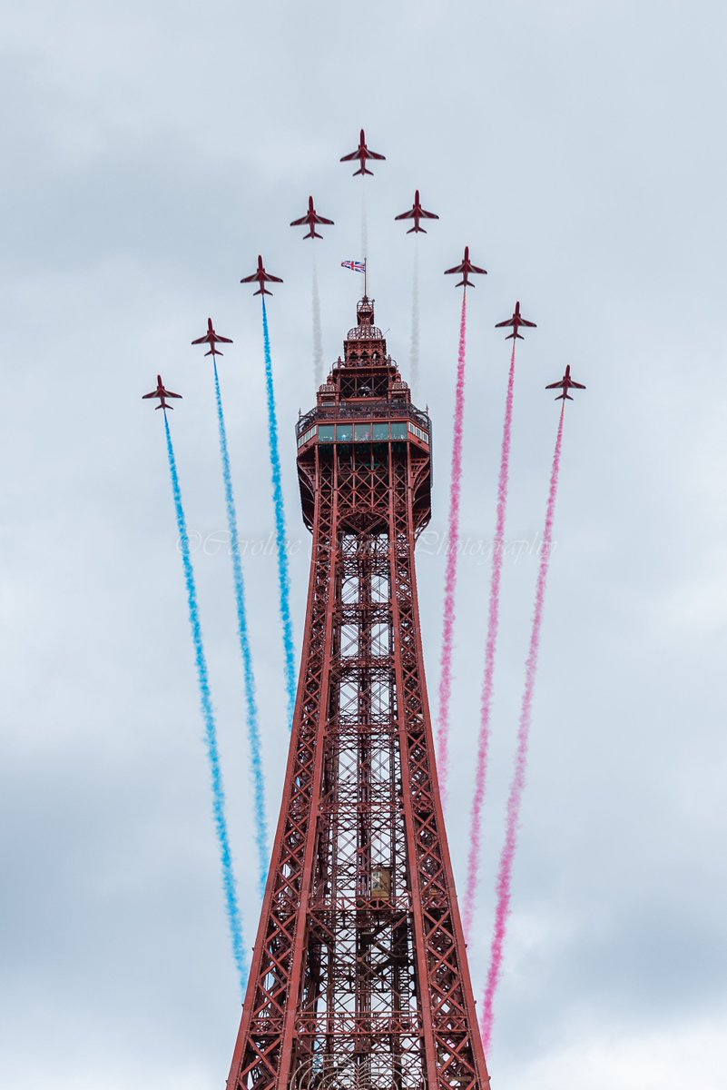 Got the shot I wanted today #Visitblackpool #visitfyldecoast #blackpoolairshow2018