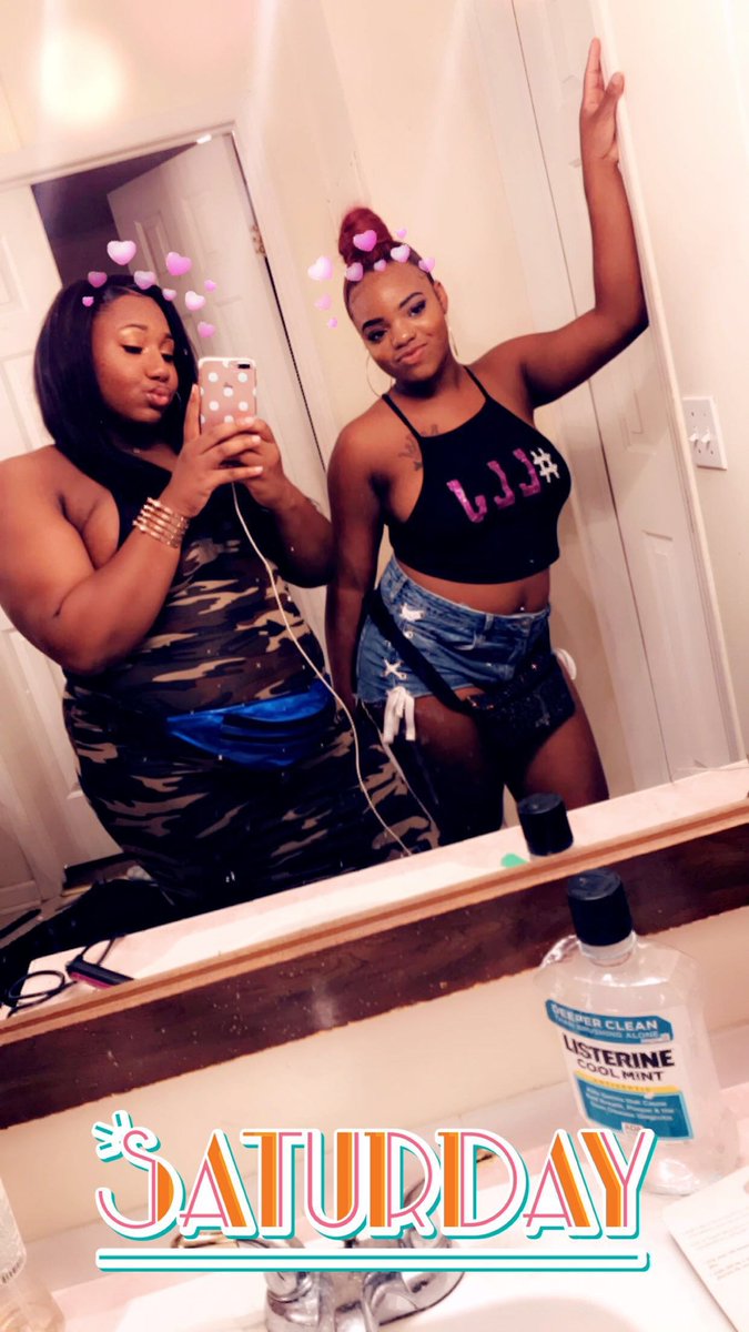 augney_'s tweet image. It's a Jas world &amp;amp; we gone live it up to the fullest for you babeyyyyy 😍💜💜💜 #LLJ