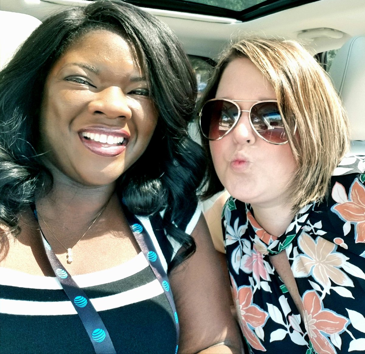 Mrs Corporate tweet media