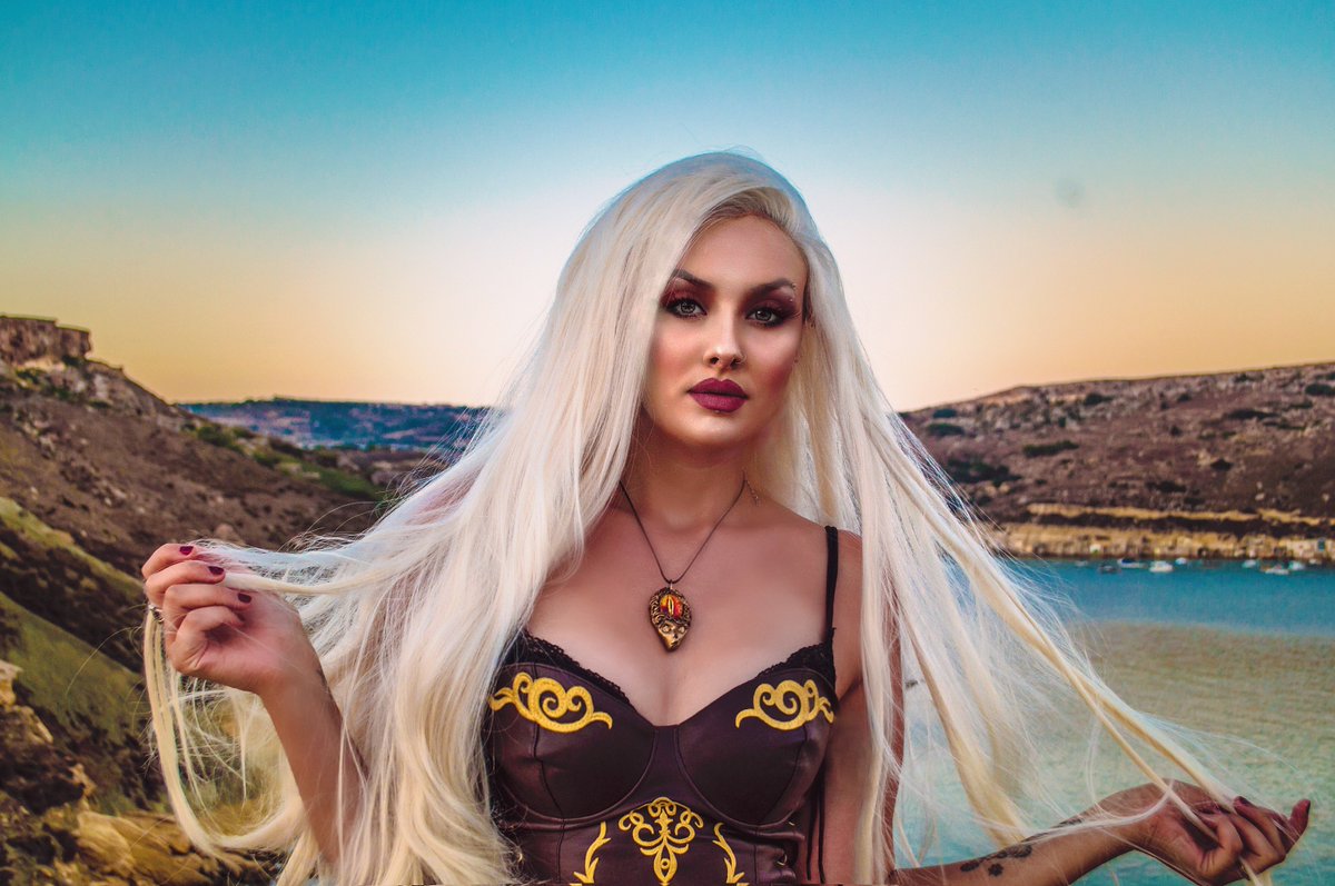 GetOccult's tweet image. Gorgeous alternative model #AnttiAnatomia wearing Get Occult's pendant🖤🖤🖤