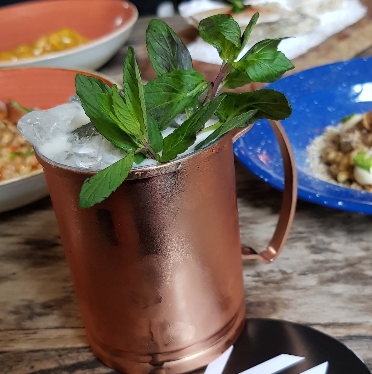 kayeMexico's tweet photo. Domingo de relajarse e  la terraza kayejera, pregunta por las especialidades de barra de @jassocar 
#cdmx #drink #coktail #domingo #condesa https://t.co/RwTcoOWXYu