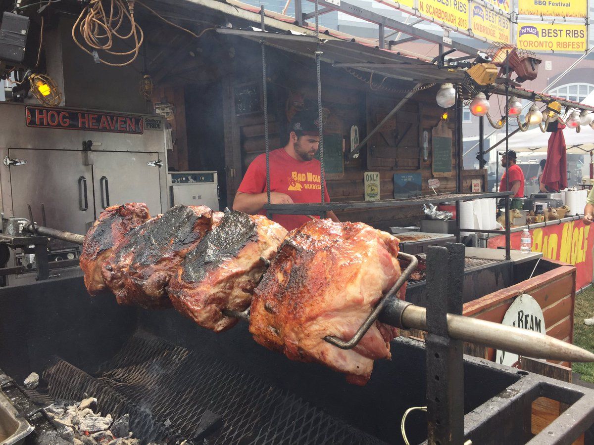 markhambeer's tweet photo. Come check out award winning ribs from Bad Wolf Barbecue at that Markham Craft Beer and Wine Festival. Come and try their amazing chicken and ribs on Saturday August 18th and Sunday August 19th. #badwolfbarbecue #barbecue #markham #craftbeer #toronto #markhambeer https://t.co/aQczLGNrkV