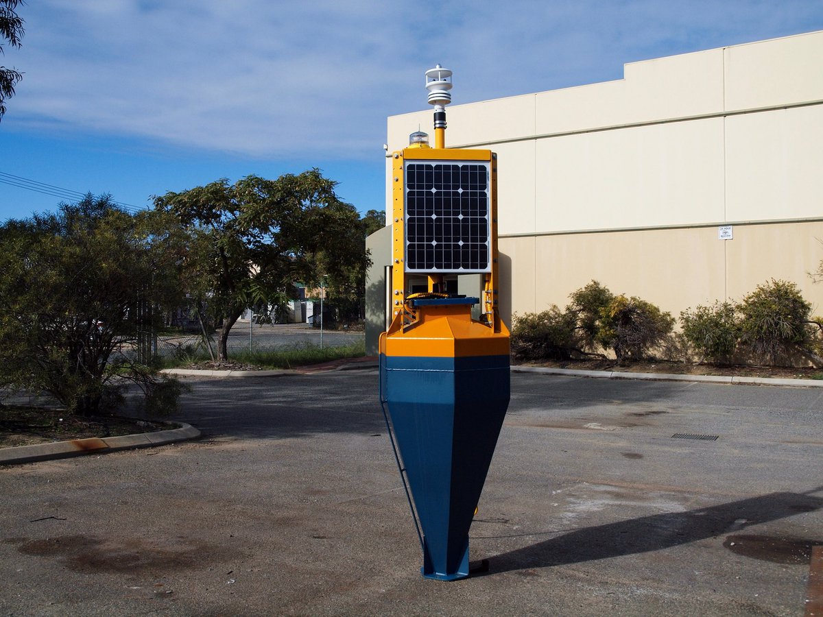 Welcome to the new generation of $SM8 #CleverBuoy! The smaller Buoy costs substantially less, is self-powered, and can deliver real-time data streams of meteorological, water quality, and wave &amp; ocean information including the ability to detect tagged sharks and send alerts.