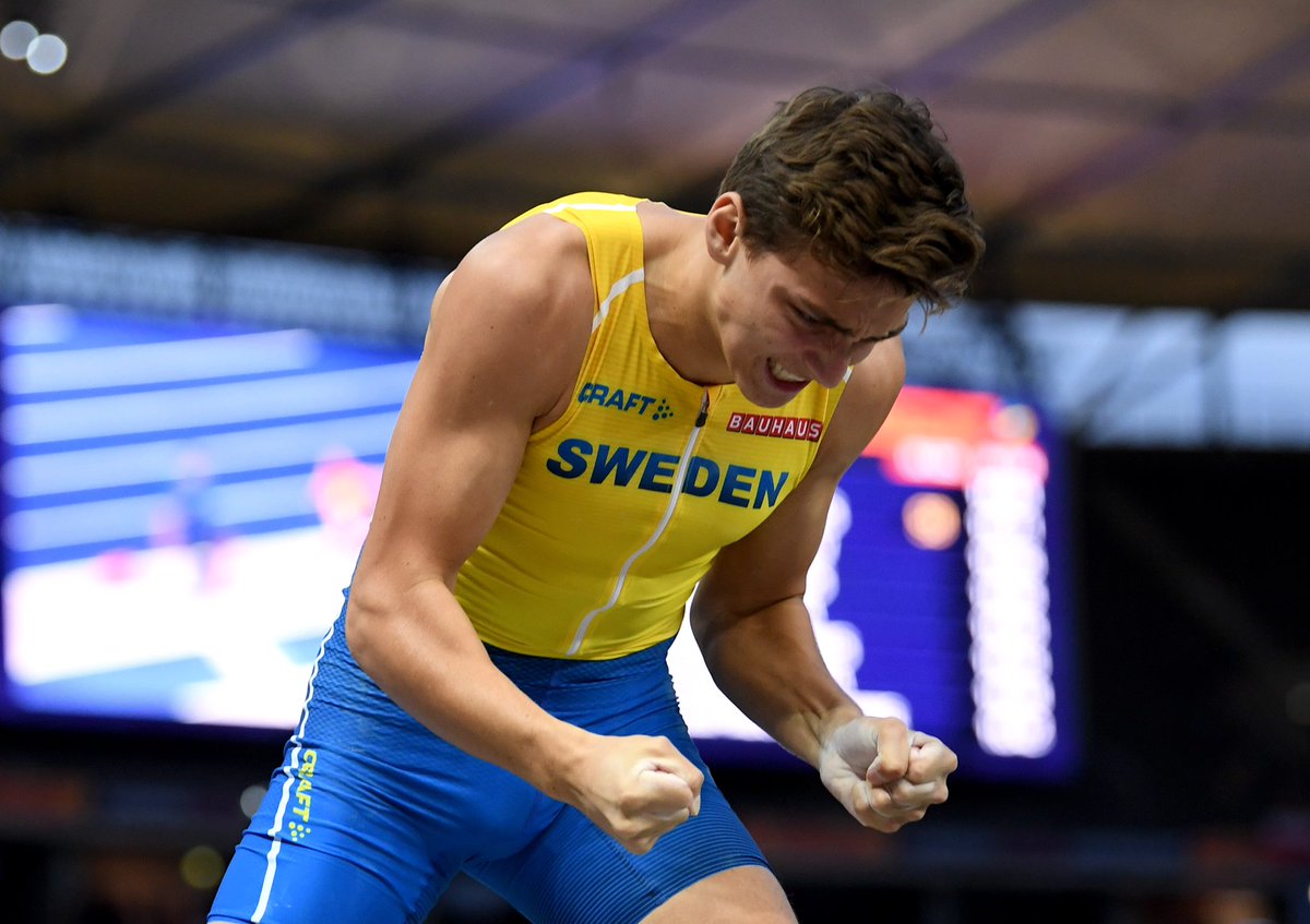 FLASH 💥

<a href="/mondohoss600/">Mondo Duplantis</a> over 6.05m at <a href="/EuroAthletics/">European Athletics</a> champs

PV on fire 🔥 

Live here: european-athletics.org