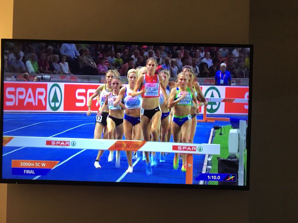 jadeyclarke's tweet photo. When a netballer goes out with all her ‘friends from home’ #EuropeanChampionship2018 #netball https://t.co/zsB5c0DTro