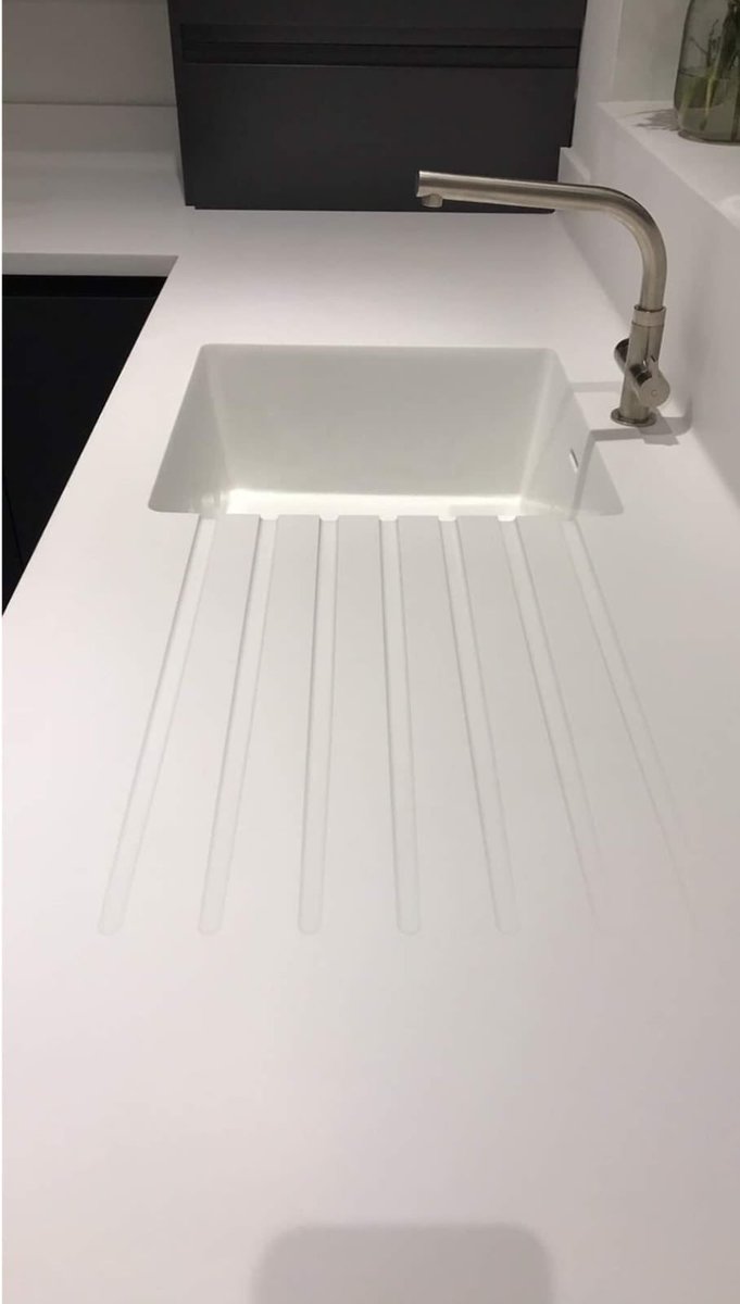 HawdonSurfaces's tweet image. LOVE IT!😍
Fantastic photos sent in of the finished kitchen.
Glacier White Corian Worktops with all the bells and whistles.
✅Seamless sink
✅Stainless steel hob bars
✅Seamless Coved upstands 
✅Pop up socket
✅Seamlessly up and into window sill

Info@HawdonWorkSurfaces.com