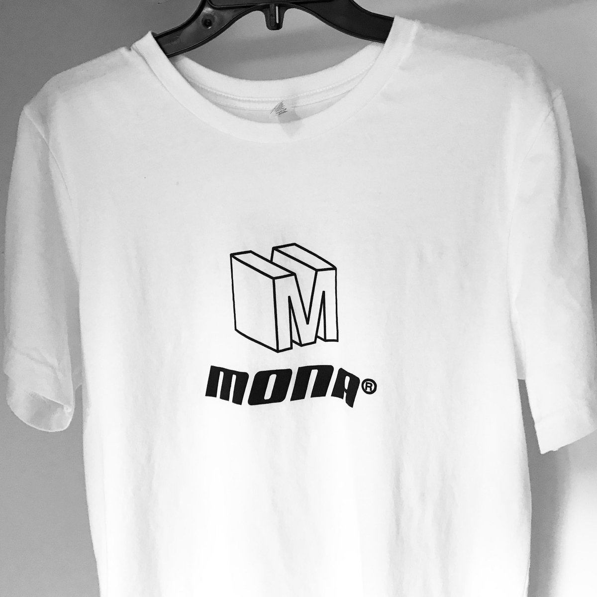 Block tee online now!
themonacollective.com