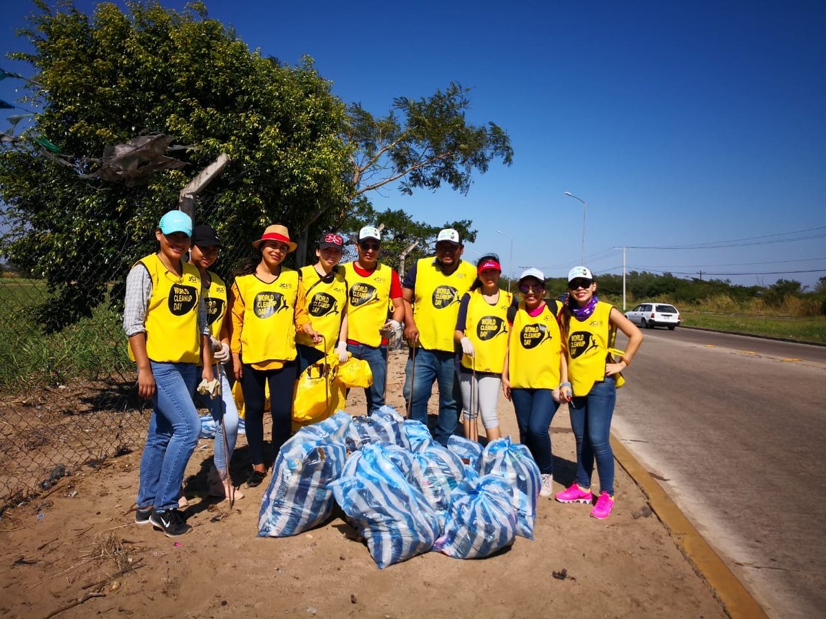 kraumscz's tweet photo. TOMANDO ACCION EN EL MARCO DEL #WORLDCLEANUPDAY JUNTO A #JCIORIENTE
TOMANDO CONCIENCIA CON ACCION
#BASUREANDOBOLIVIA #ODS #BOLIVIASOSTENIBLE https://t.co/nj53BLjYHP