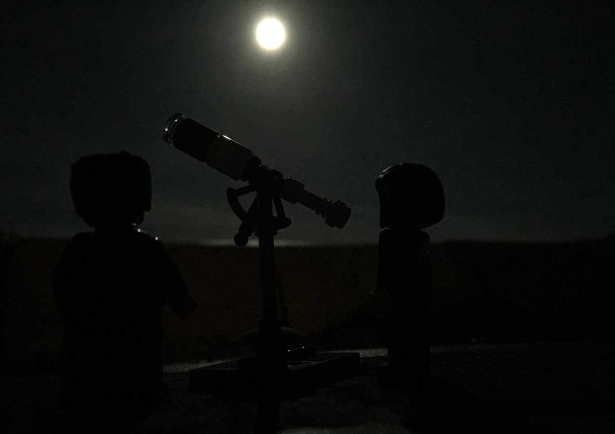 CoastguardTeam's tweet photo. Take care if you're heading to the coast this evening to catch the peak of the #PerseidMeteorShower tonight. Here's hoping for clear skies and lots of shooting stars #Perseids2018 #999Coastguard #StaySafe https://t.co/jVxrkW366g