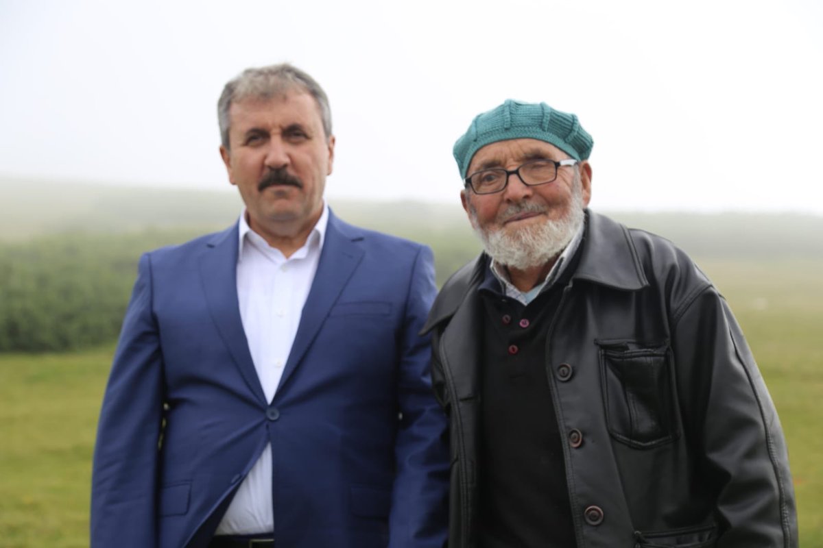 Karadeniz programımız kapsamında; #Ordu (Ünye-İkizce-Fatsa-Gülyalı-Merkez),
#Giresun (Eynesil,Keşap),
#Trabzon (Vakfıkebir-Tonya-Erikbeli-Kadırga-Şıhkıran-Sisdağı-Şalpazarı-Beşikdüzü) programlarımıza eşlik eden ve ev sahipliği yapan tüm arkadaşlarımıza,dostlara teşekkür ederiz.