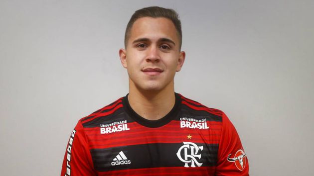 RafaFreitas's tweet image. Esse Piris do Flamengo me lembra demais o Frank Jr., irmão da Phoebe
