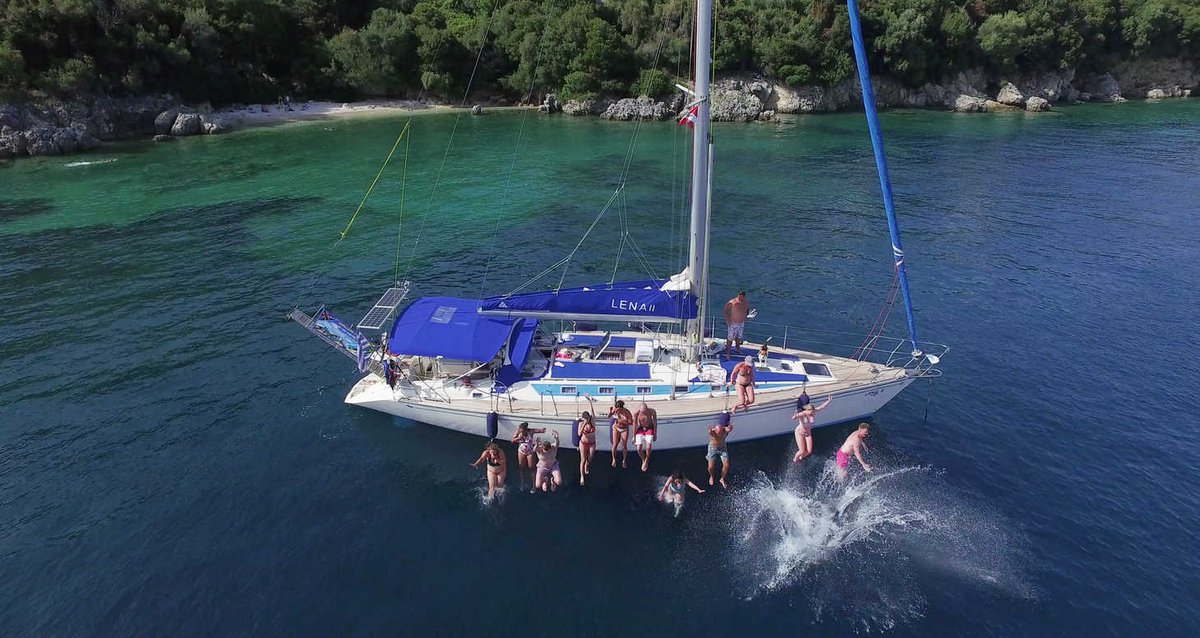 CorfuVacations's tweet photo. sailing in Corfu with #luxury #yacht #LennaII https://t.co/iHMPDDhRKI https://t.co/TOSXspjprf