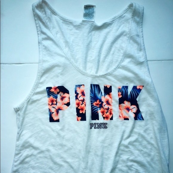 daisyOO's tweet photo. So good I had to share! Check out all the items I'm loving on @Poshmarkapp #poshmark #fashion #style #shopmycloset #pinkvictoriassecret #davidyurman: https://t.co/d4dkevsdDa https://t.co/9aowuIWBvS