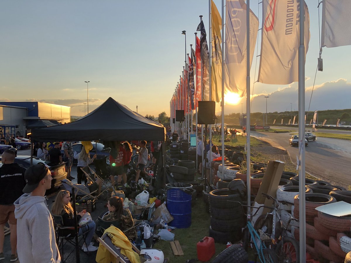 realmikekicks's tweet image. Had a blast through the weekend at the best #drift event in Europe! 🔥🔥🔥 Thanks guys for the invite! 🙌🏼
#nextlevel #nextlevel2018 #djlife