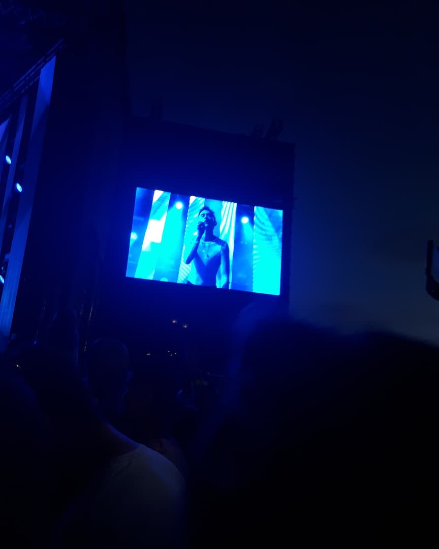 galaxymellet's tweet photo. I've never been this happy
I cried so much when I saw them on stage 
I love them 
Best live performance I've ever seen❤❤❤❤ https://t.co/Ec4PnA51Qd