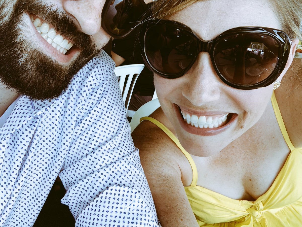kimcalderbank's tweet photo. A lovely time as always @Rotary_Lakeside @SpencerSmithPk #LakesideALaCarte in support of @Jo_Brant & NextDoorSocialSpace Thank you @BurlingtonGreen for helping us sort our waste and diverting from landfills #SampleSipSavour #BurlON #Community #Connecting #traditions https://t.co/3yCF5OTGAO